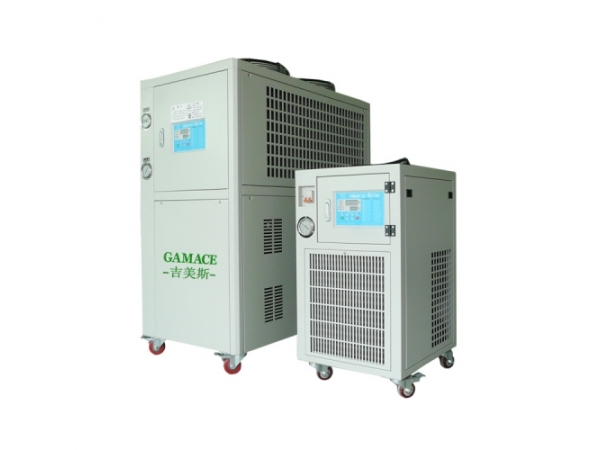 浅析冷水机的类型和风冷式冷水机对机械设备的作用